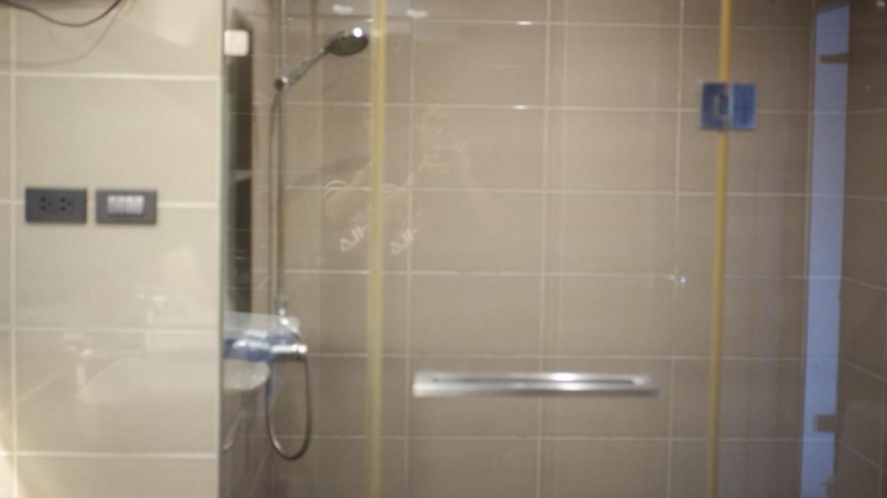 14 Living Ξενοδοχείο Μπανγκόκ Εξωτερικό φωτογραφία